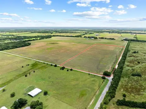 21 Acres in Van Alstyne ISD