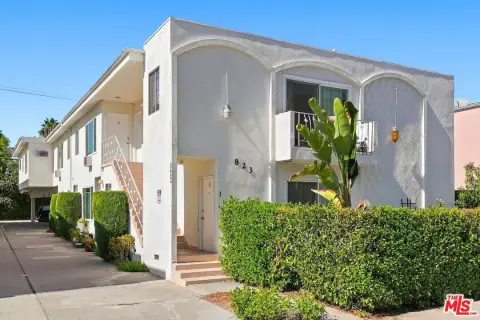 8-Unit Apartment Building
