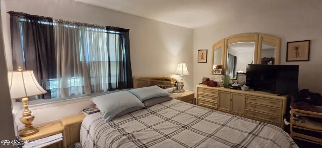 Picture 12