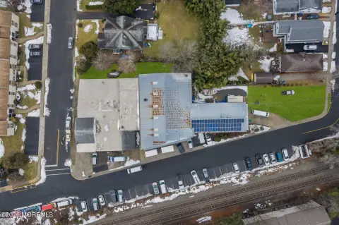 Manasquan Multi-Tenant Industrial Flex Building