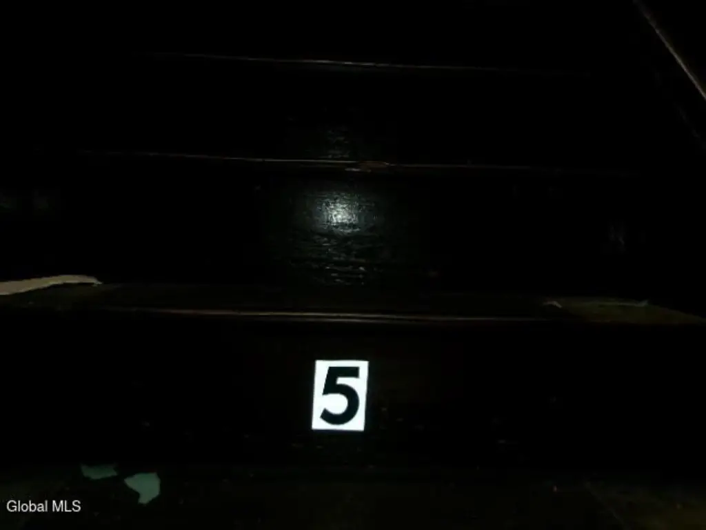 Picture 82