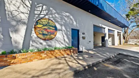 Auto Repair Shop on Highway