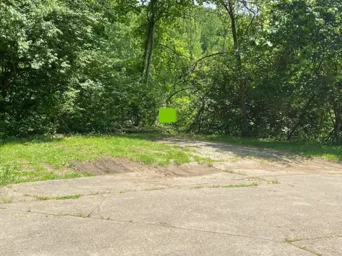 Residential Lot in Huntington, WV