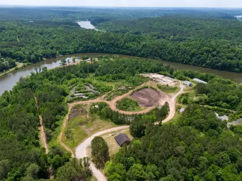 Industrial Site with Waterfront Access