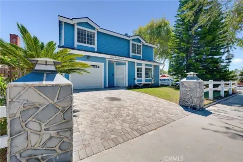 Two-Home Duplex with Four Garages