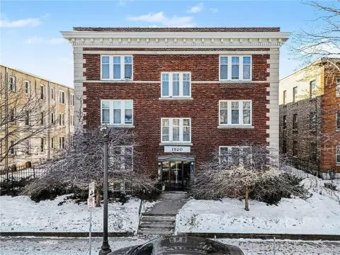 Charming Minneapolis Apartment Building