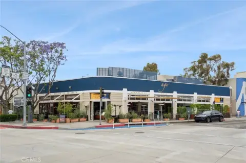 Culver City Corner Restaurant Investment