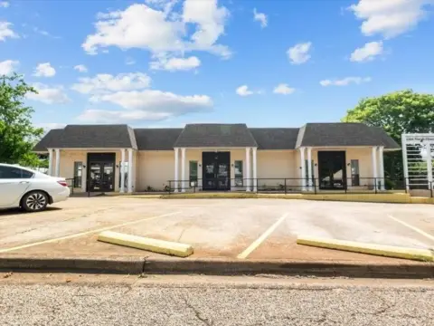 Pre-Leased Commercial Building Investment
