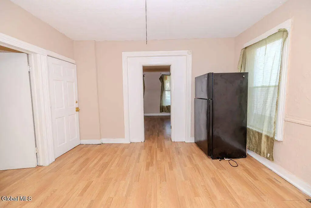 Picture 16