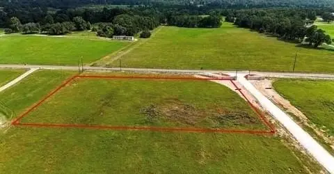 Spacious Land in Windy Lane Estates