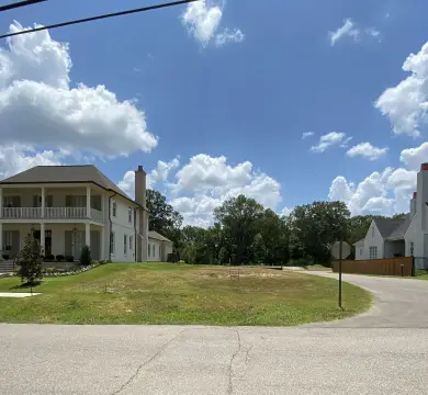 Residential Lot Near Collierville Square