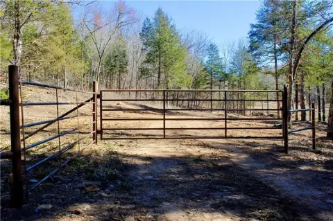 Secluded Acreage with Mountain Views