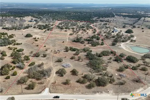 27.36 Acres in Briggs, TX