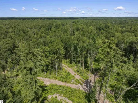 Hunting Land with Federal Land Access