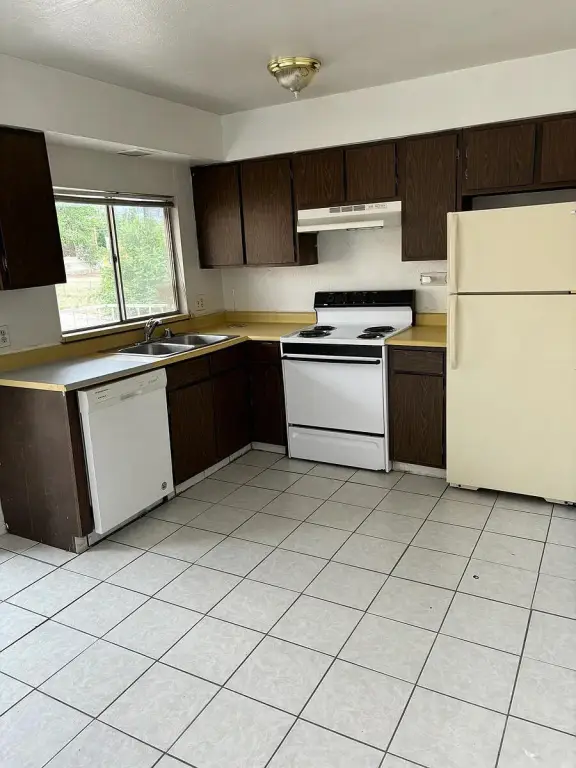 Picture 28