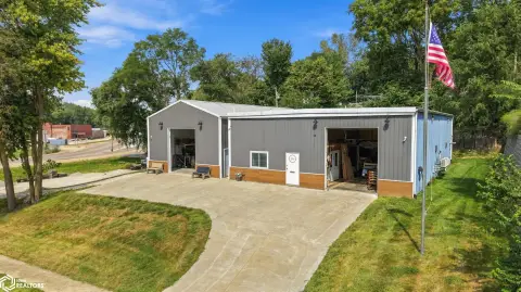 Two-Building Flex Property