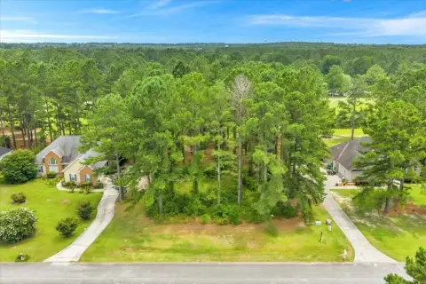 Residential Lot in Highland Grange