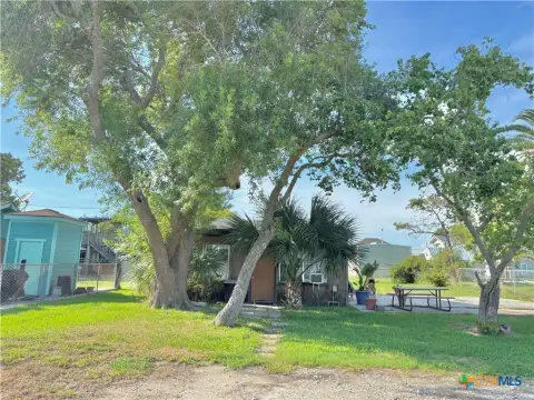 Waterfront Land in Port O'Connor