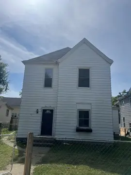 Bloomington Duplex: Investment Opportunity