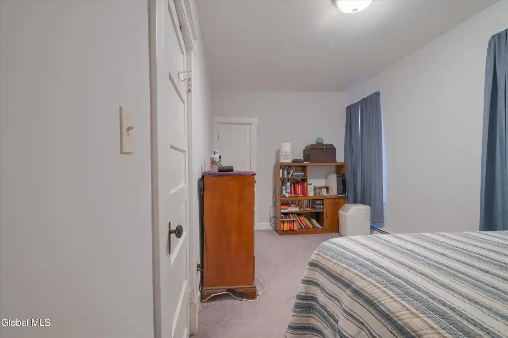 Picture 19