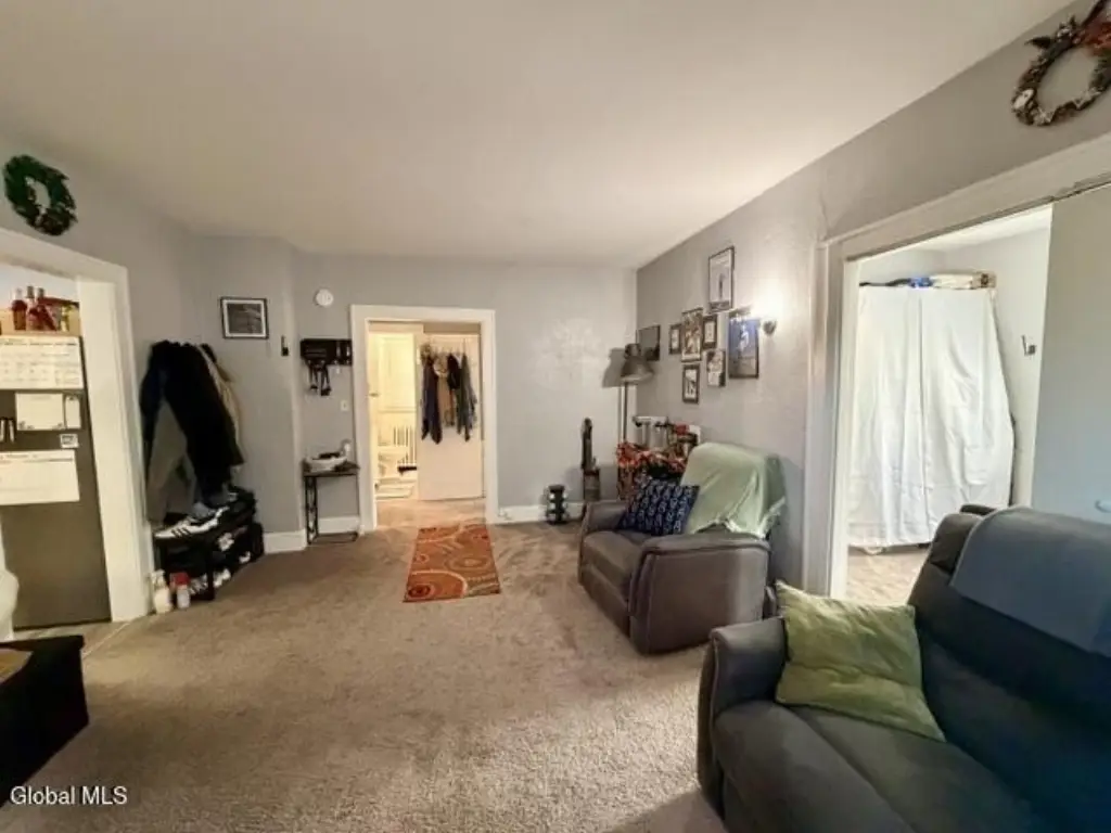 Picture 9