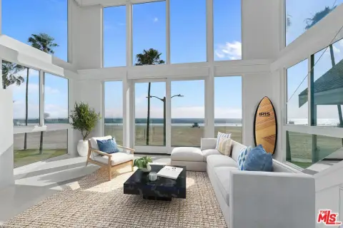 Contemporary Oceanfront Quadplex