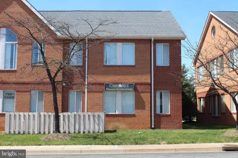 End-Unit Office Suite