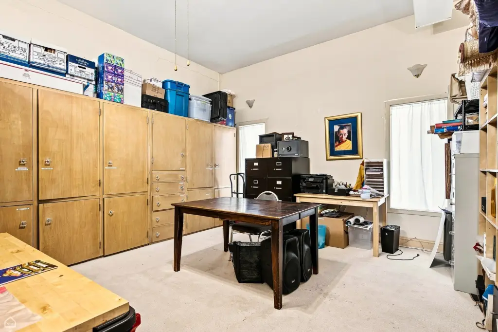 Picture 8