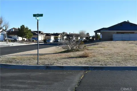 Helendale Vacant Lot with Amenities