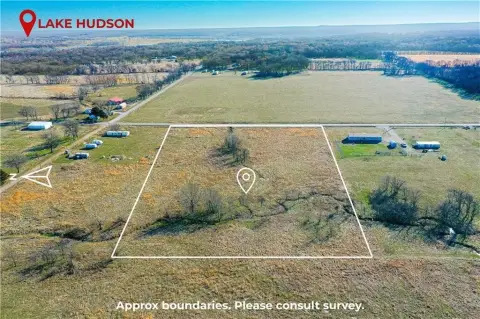 Buildable Land Near Lake Hudson