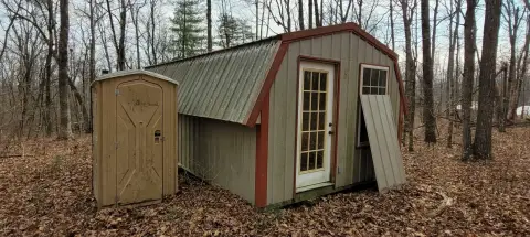 Secluded Land with Cozy Cabin