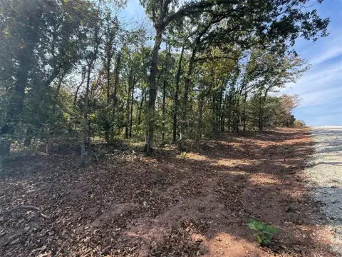 Acreage Lot in Noble, OK