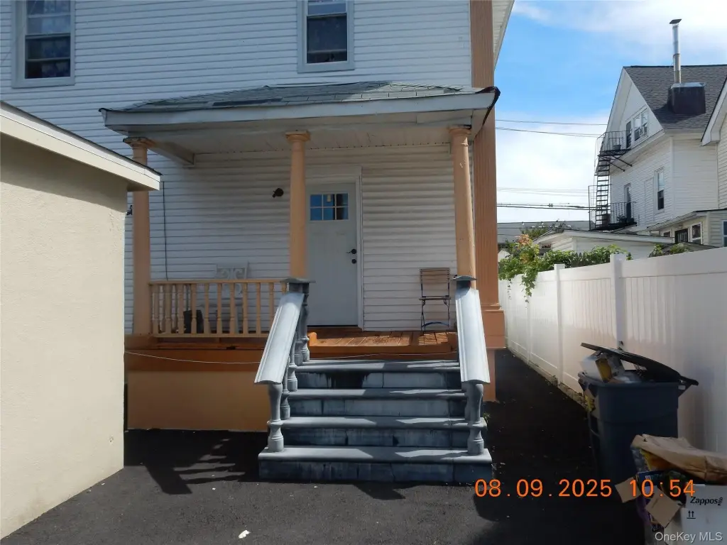 Picture 9