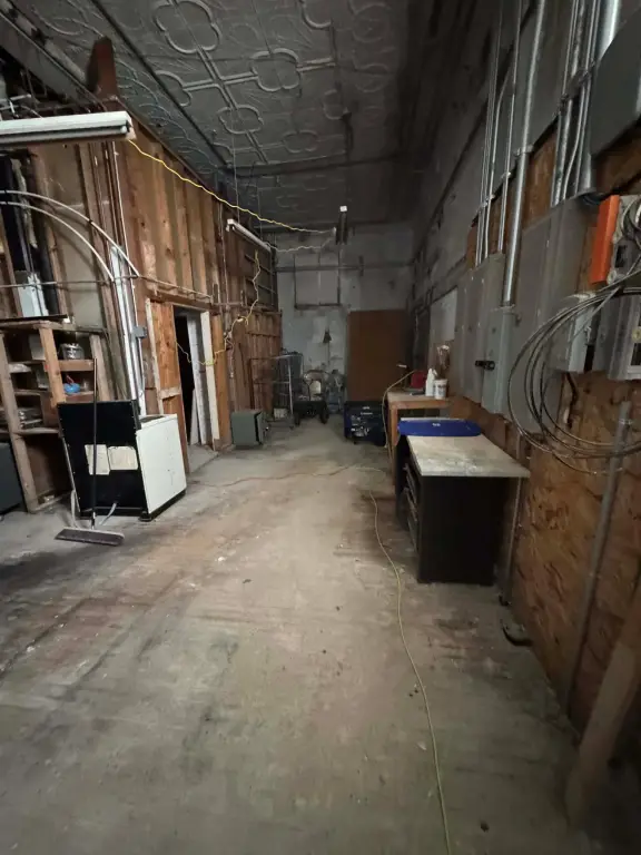 Picture 16