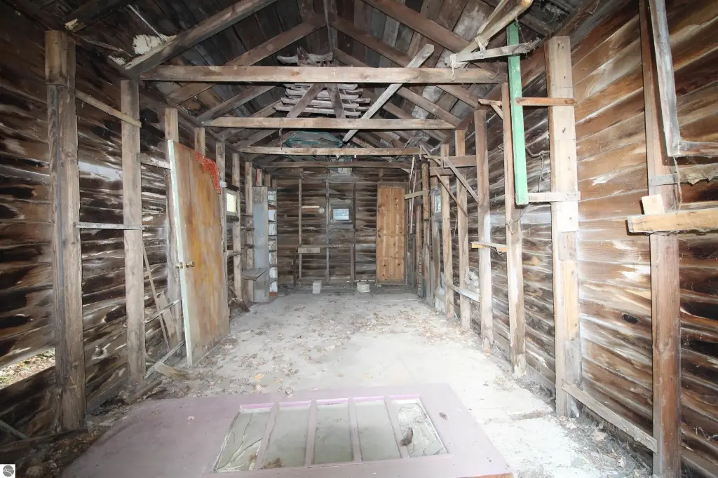 Picture 19