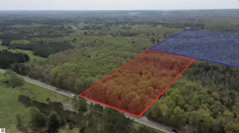 Residential Land with Mature Timber