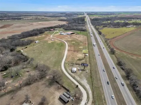 23.38 Acres with I-35 Frontage