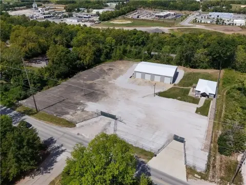 Blue Springs Industrial Acreage Property