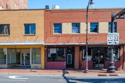 Downtown Harrisonburg Building For Lease