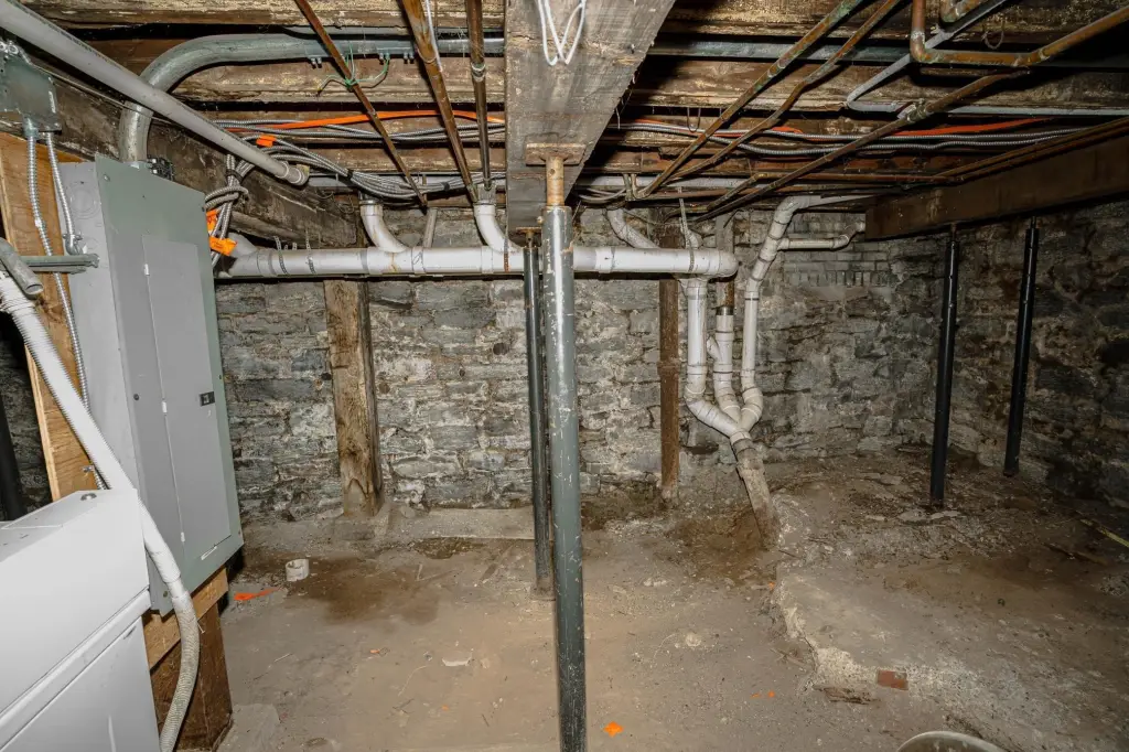 Picture 16