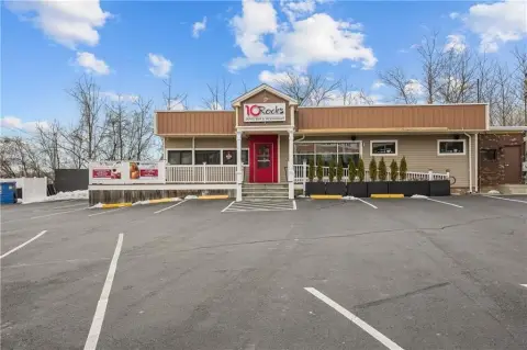 Restaurant Building and Business