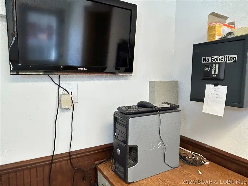 Picture 12