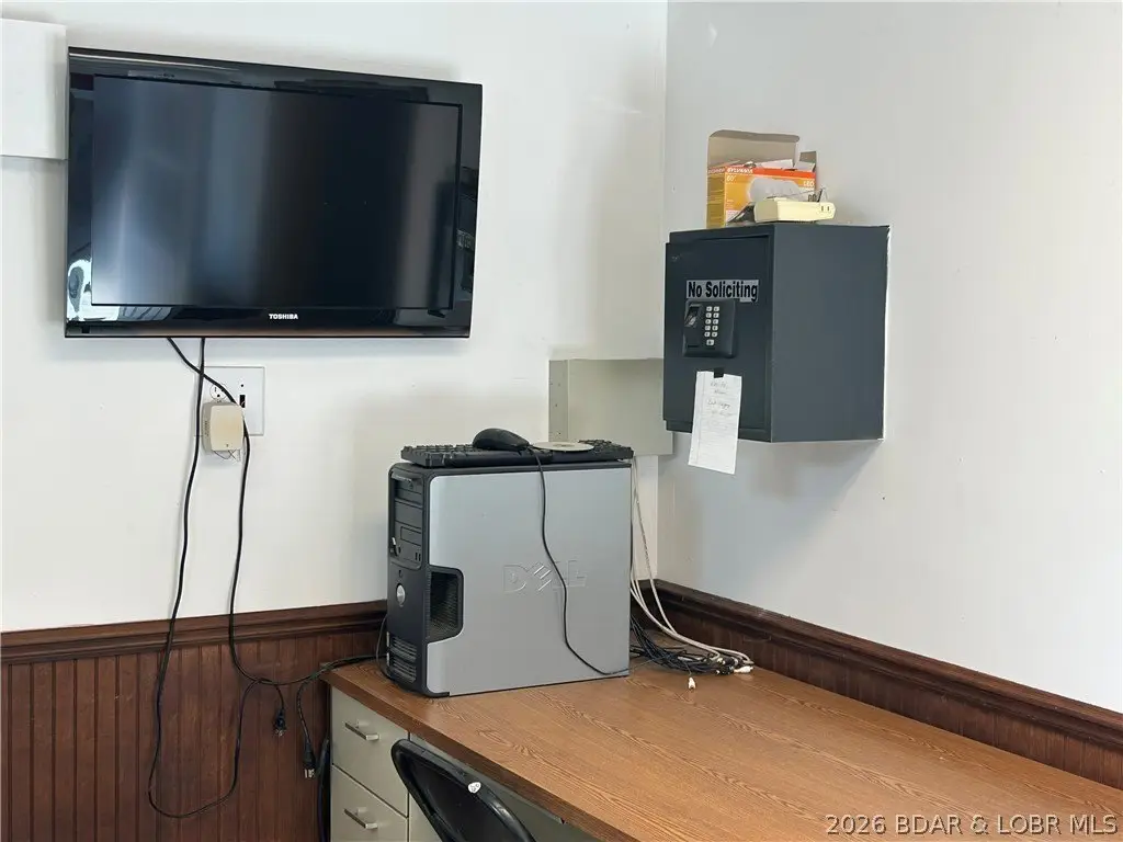 Picture 11