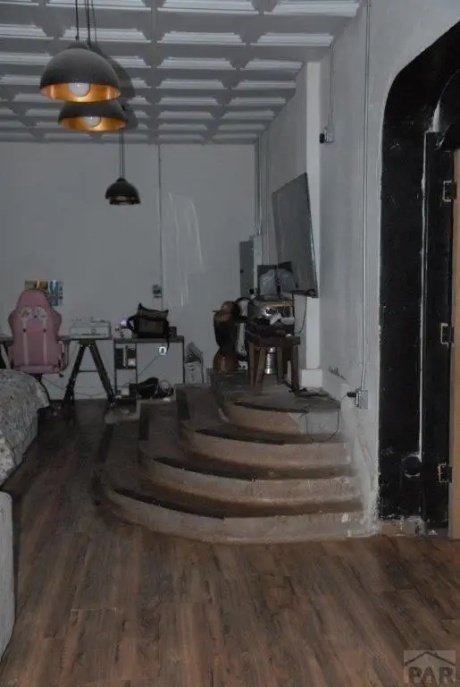 Picture 19