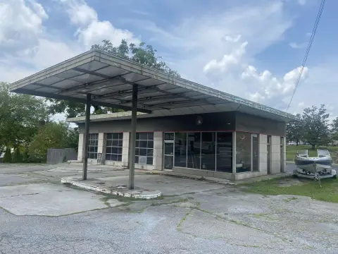 Christiansburg Corner Lot Opportunity