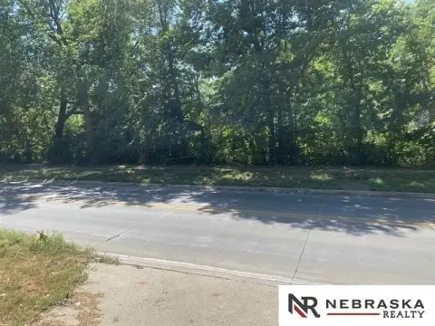 Omaha Vacant Lot Opportunity