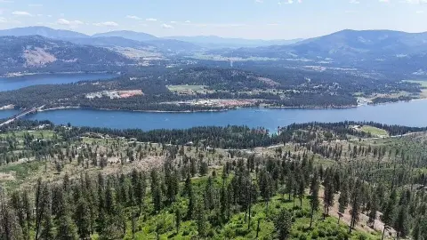Kettle Falls Acreage with Views