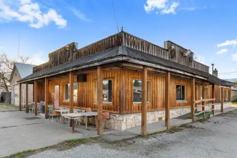 Northport Commercial Building on Main