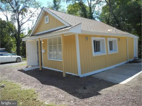 Mount Laurel Takeout Shop For Rent