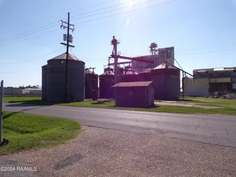 Grain Storage Warehouse Property